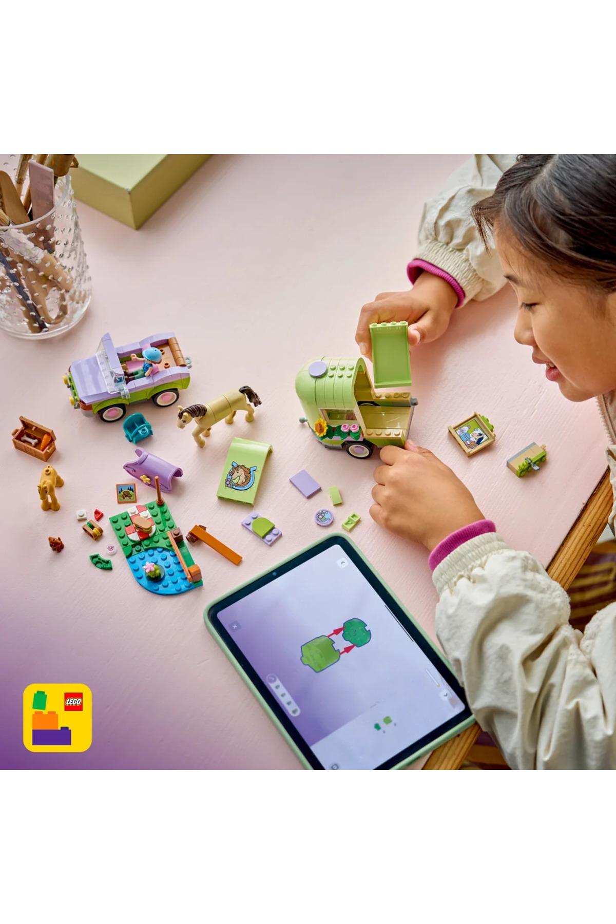 ® ست ساخت اسب و تریلر کرهاسب LEGO Friends42695، مناسب کودکان۷ سال به بالا،۲۷۹ قطعه — 9