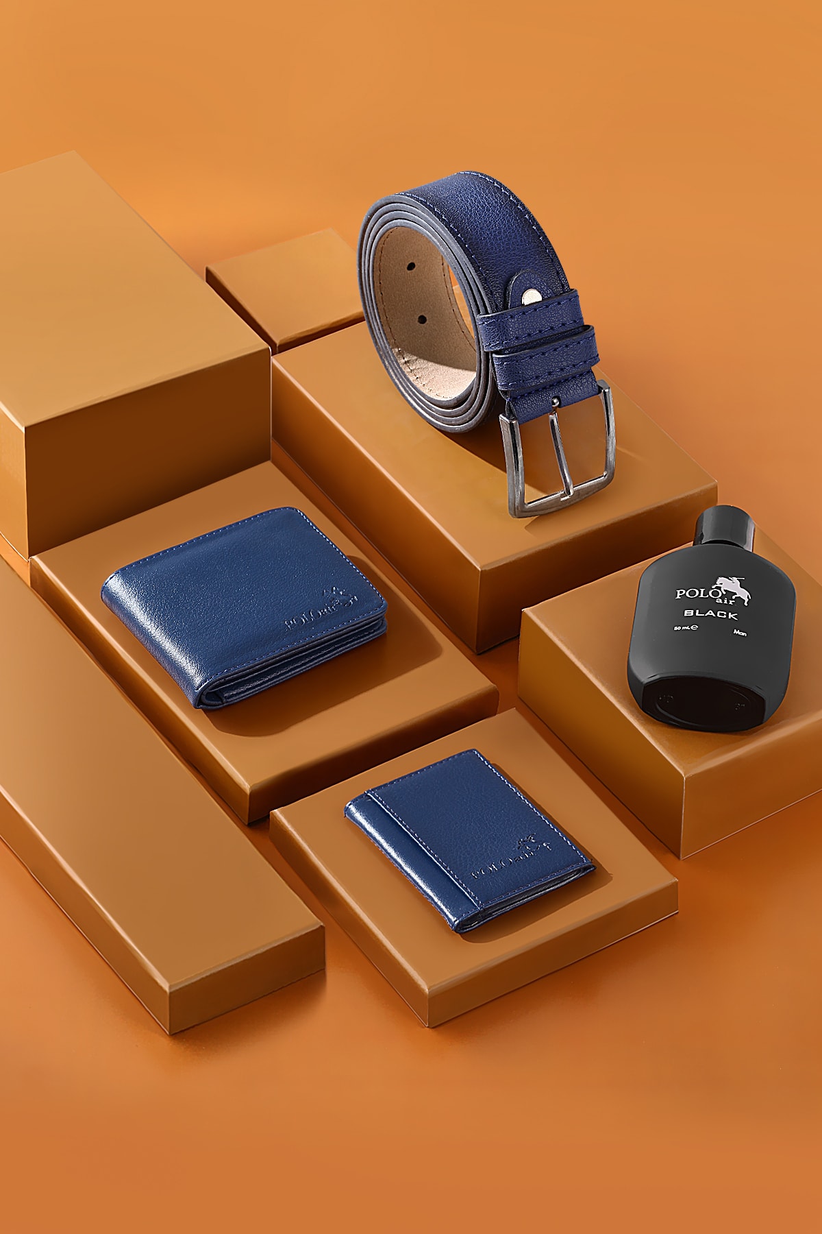 ست جعبه‌دار کلاسیک مردانه کیف پول، کمربند، جاکارتی و عطر مشکی — 2