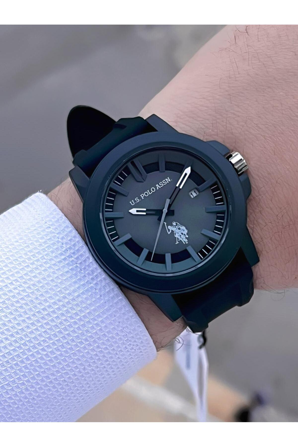 ساعت مچی مردانه ورزشی U.S. Polo Assn با بند سیلیکونی و مقاومت در برابر آب ۵ اتمسفر USPA.1029.B01 — 2