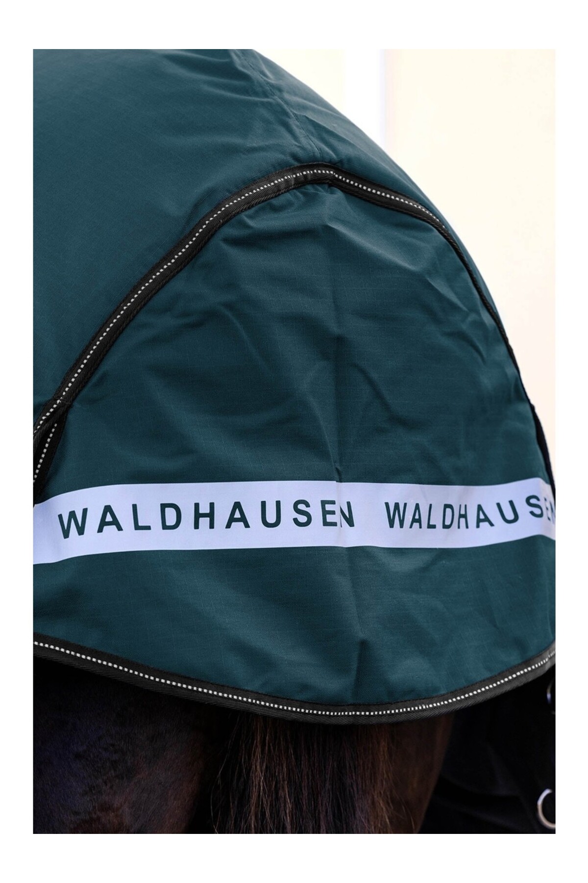 پتو Turnout فضای باز اسب Waldhausen مدل Arctic — 3